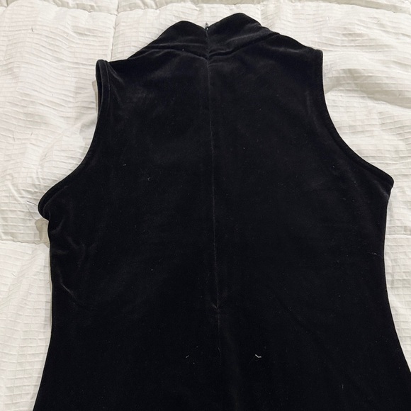 RD Style Black Stretch Velvet Midi Dress - Picture 6 of 8